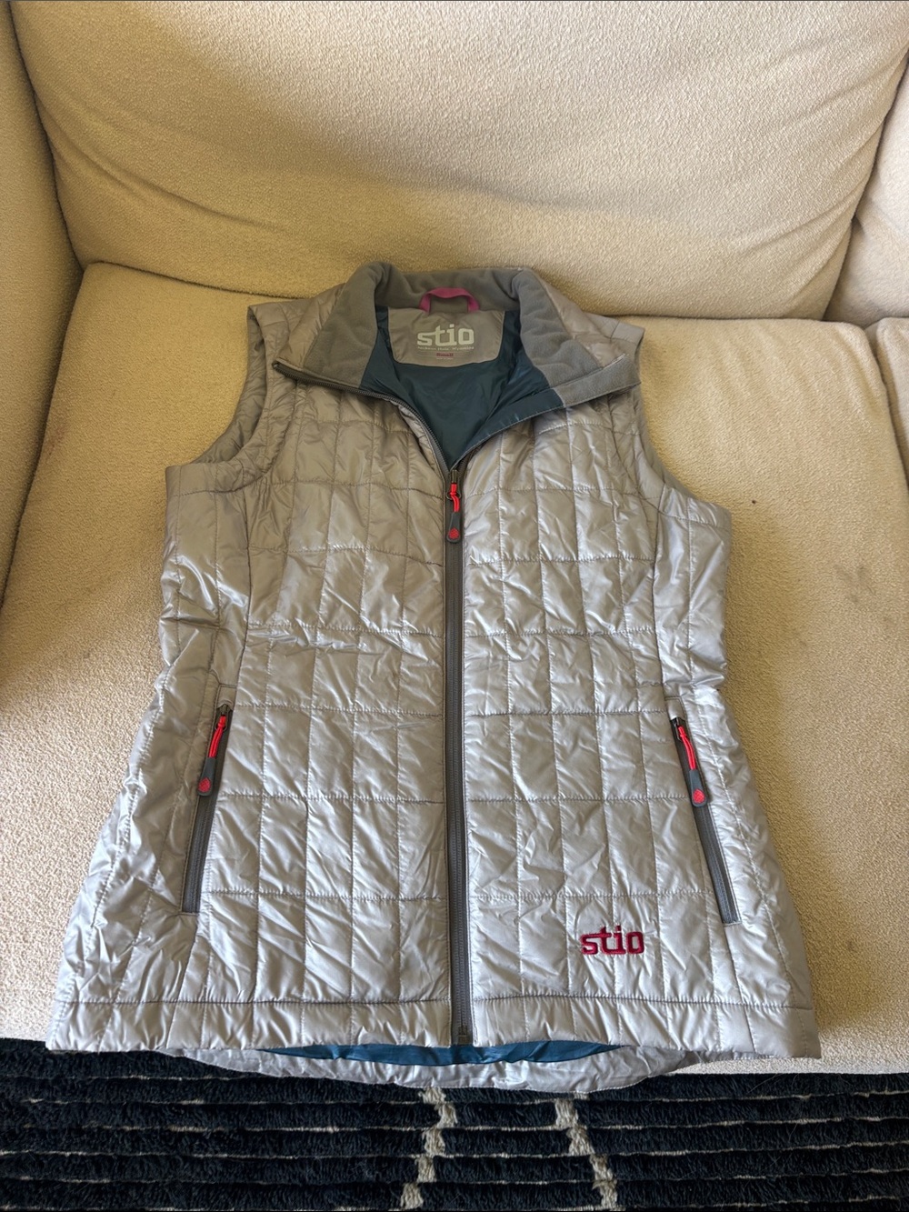 Stio Light Gray Quilted women’s Vest